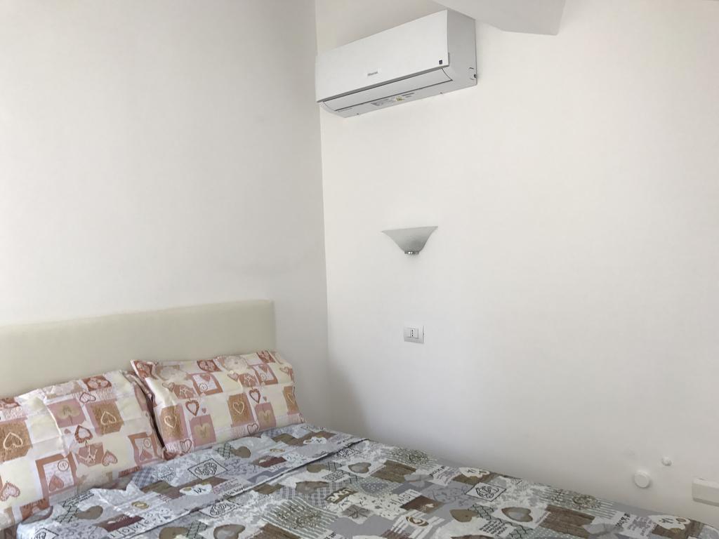Guest House Montenegro La Spezia Exterior foto
